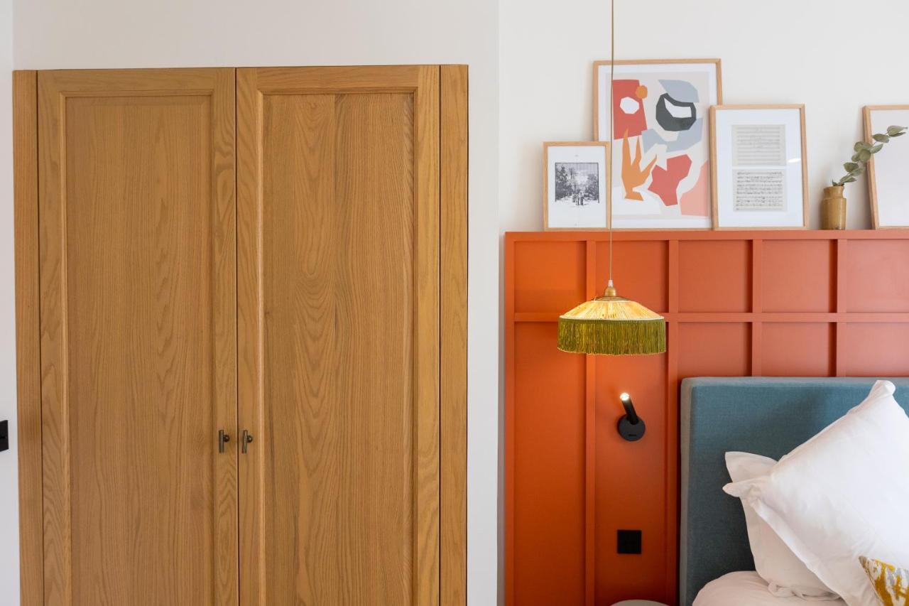 Double Room,1308833422:JPEG